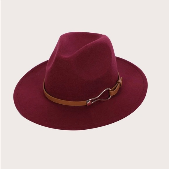 PrettyLittleThing Accessories - LAST ONE❣️❣️🆕Gorgeous Burgundy Fedora Hat